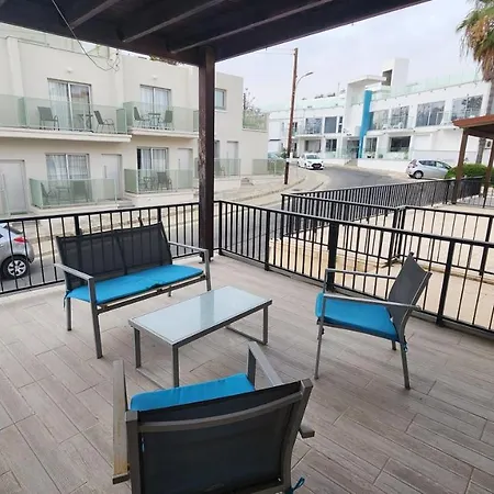 公寓 Cozy Studio With Terrace, Sea Views, Near Beaches And Amenities *