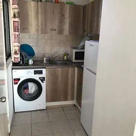 Cozy Studio With Terrace, Sea Views, Near Beaches And Amenities 公寓 *